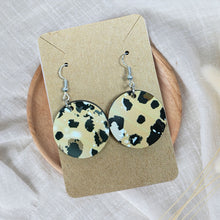 Load image into Gallery viewer, Earrings
